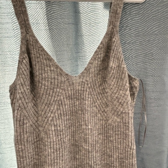 Dex Gray Ribbed Midi Dress-XL- form fitting- slits bottom hem. New or like new - Picture 2 of 9